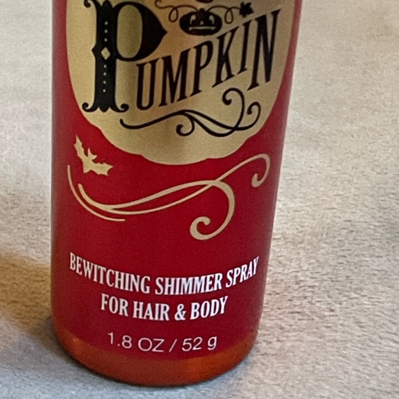 Bath & Body Works. Purrfect Pumpkin. Bewitching Shimmer for Hair & Body. - Picture 5 of 5